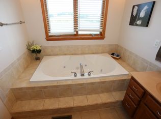 4314 Old Stage Rd, Brooklyn, WI 53521