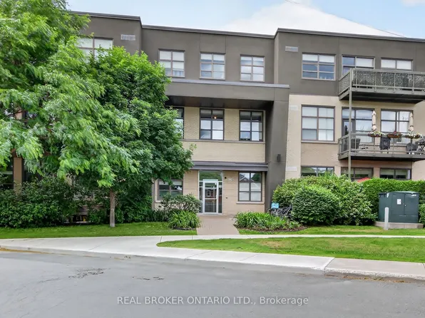 345 Saint Denis St #207, Ottawa, ON K1L 5J1