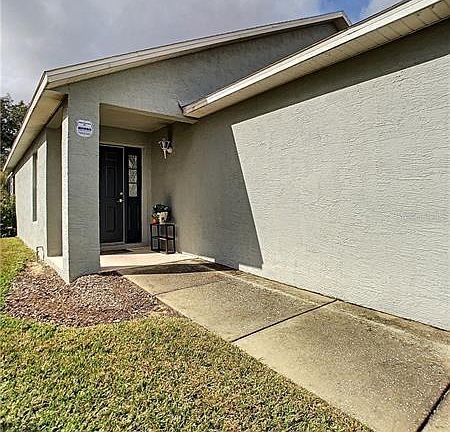 4th image of 427 High Point Dr