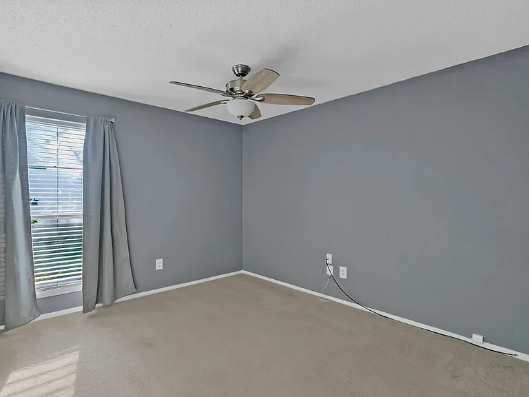 6104 Kelly Elliott Rd — Photo 12