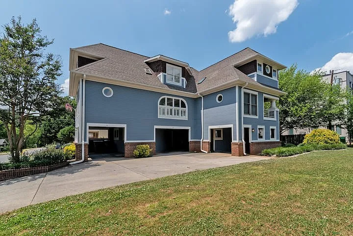 1100 Greenleaf Ave #A — Photo 33