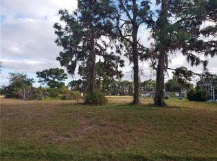 458 Boundary Blvd, Rotonda West, FL 33947