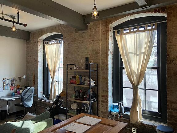 3rd image of 412 Memphis St #214