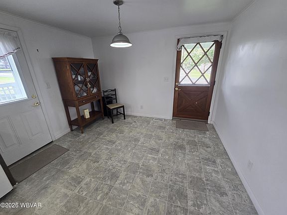 4th image of 208 W Peale Ave