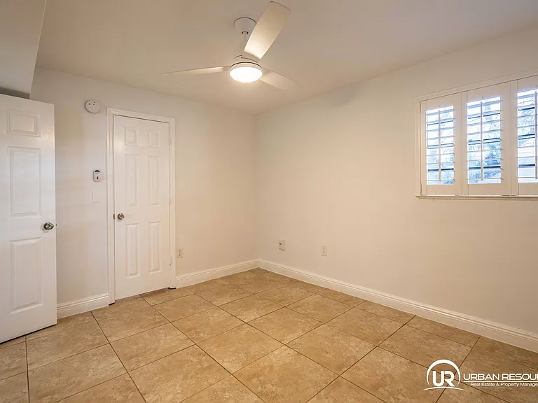 3265 Virginia St #11 — Photo 25