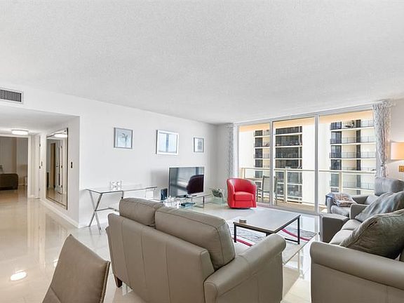 5th image of 5440 N Ocean Dr APT 505
