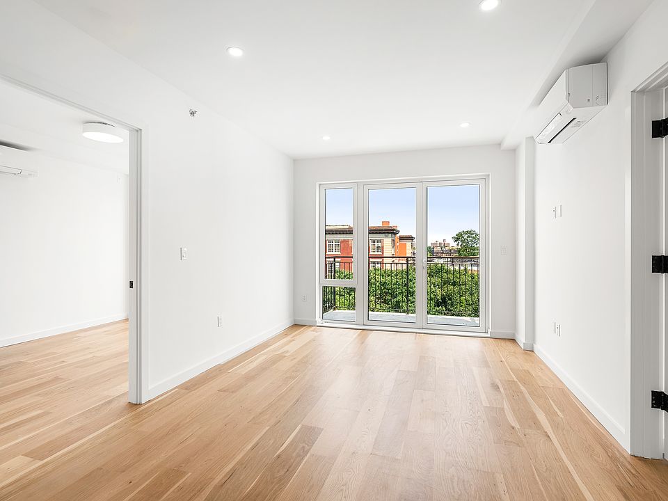 1st image of 105 Rogers Ave #5A