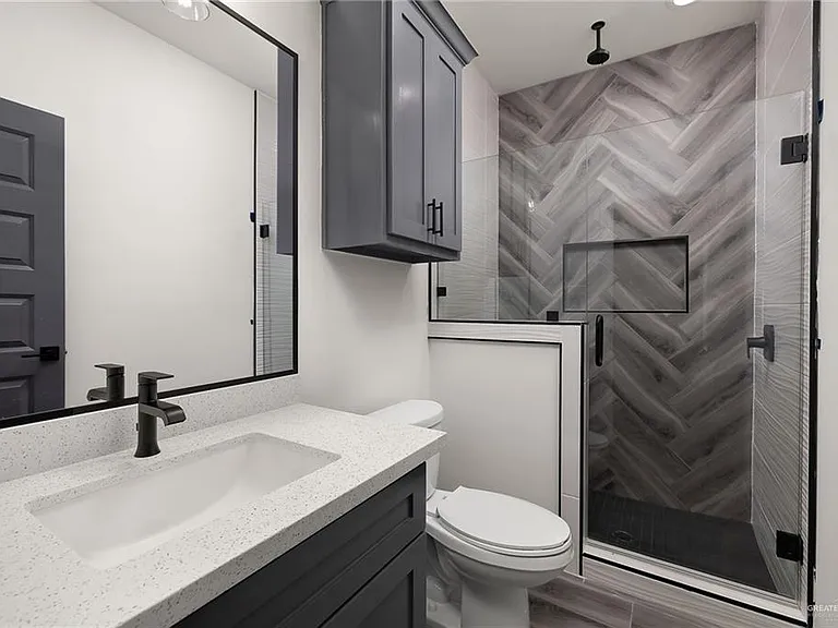 2020 Cedar Ave #A — Photo 12