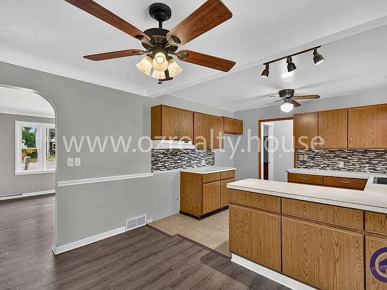 3226 N McCord Rd — Photo 7