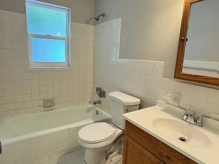2147-2159 Franklin St #2155 — Photo 6
