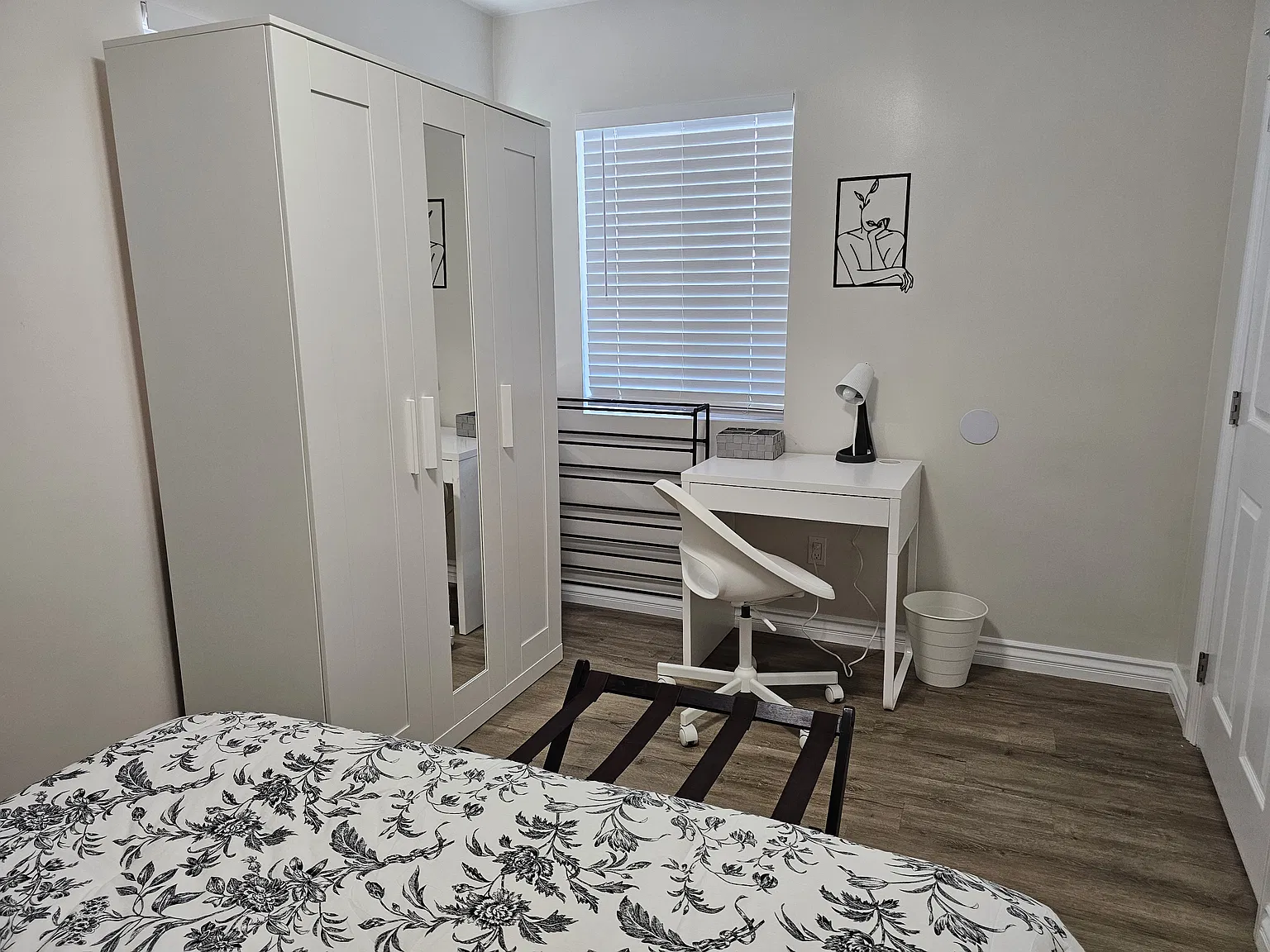 2 bed, 550 sqft, $2,200 — Photo 4