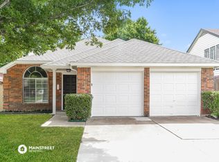 3309 Wilmington Dr, Grand Prairie, TX 75052