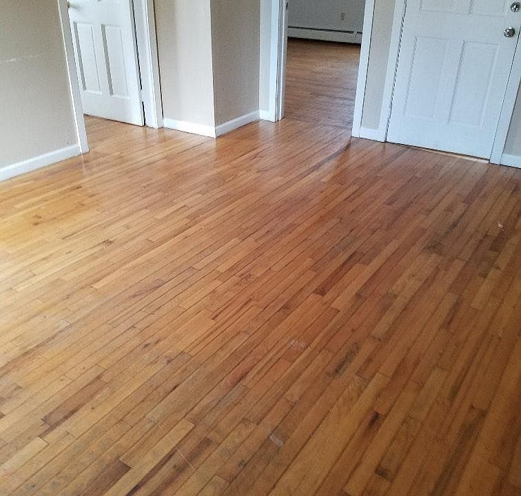 2nd image of 16 Arthur St APT 2