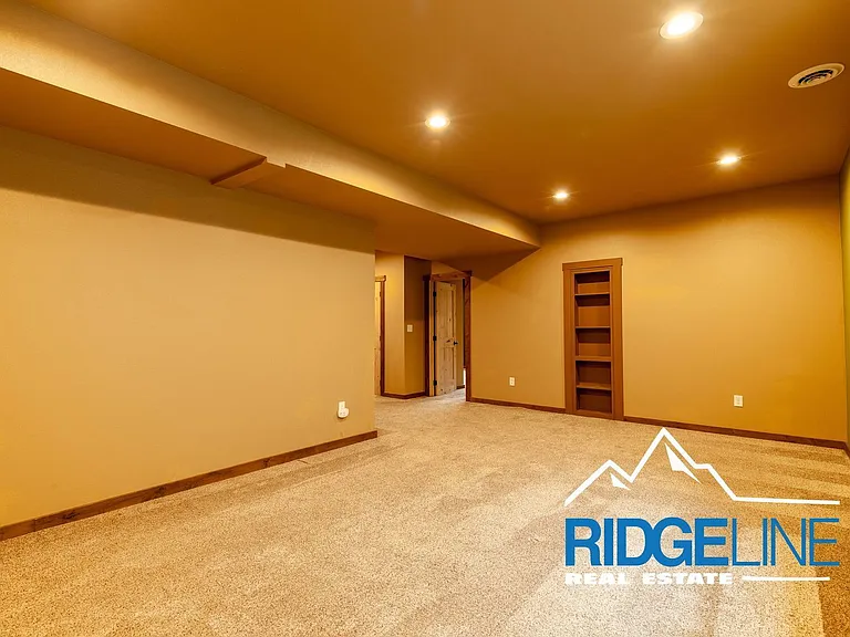 21 Sandstone Ln #1 — Photo 18