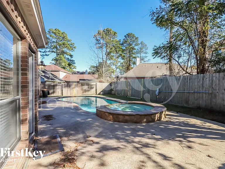19326 Hikers Trail Dr — Photo 15