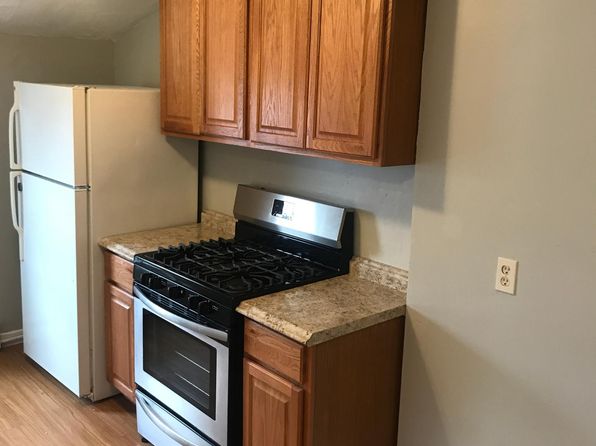 9 Linwood St Floor 3