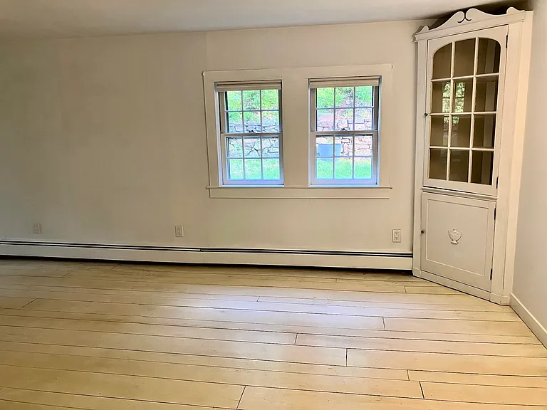 153 Spring St — Photo 15