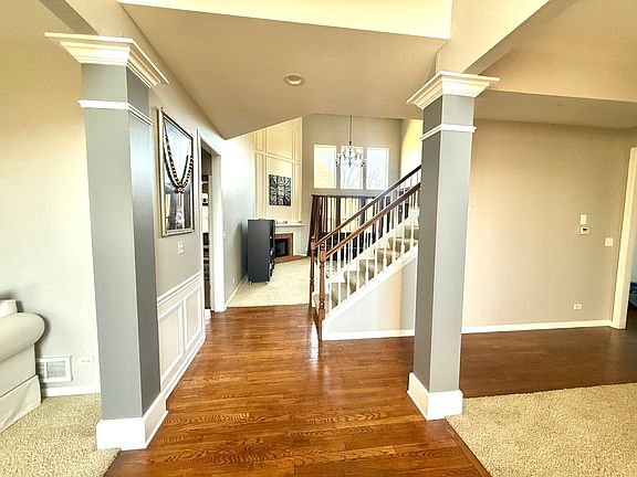 5th image of 705 Blue Ridge Dr