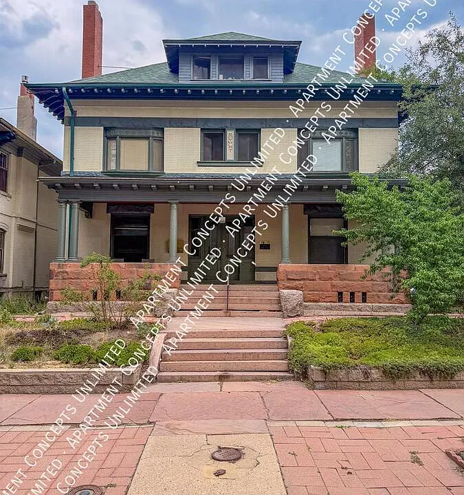 1302 N Williams St #1