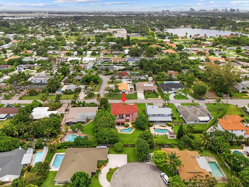 1st image of 1820 Carambola Road