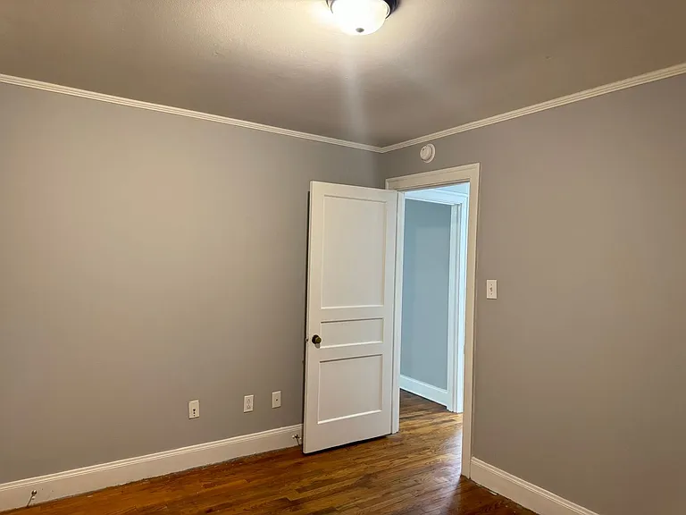 634 Lafayette Rd — Photo 10