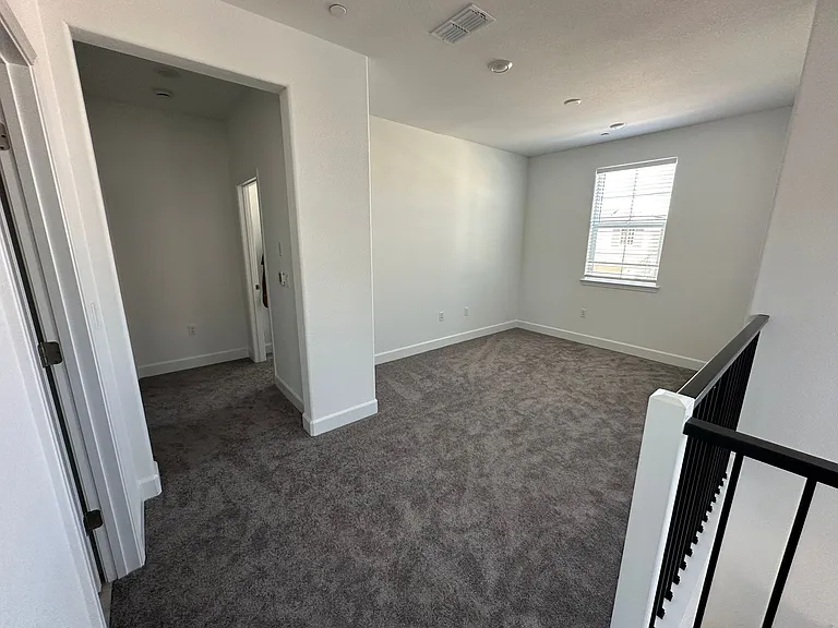 5057 Hollowtop Way — Photo 10
