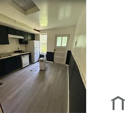 5863 Minerva Ave #D — Photo 2