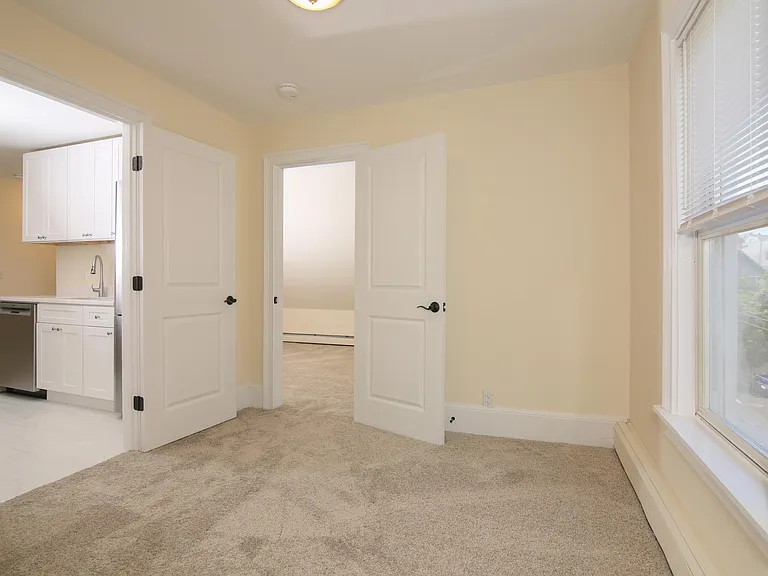 34 Warner St #3 — Photo 5