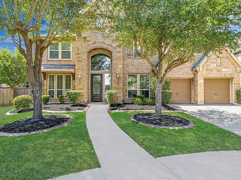 27703 Lodgemist Ct — Photo 2
