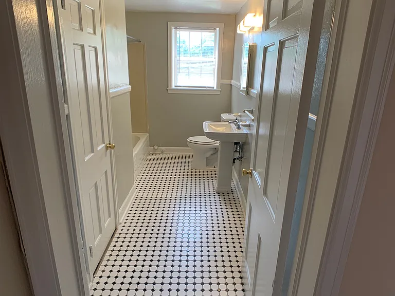 917 Oxmoor Rd #201 — Photo 30