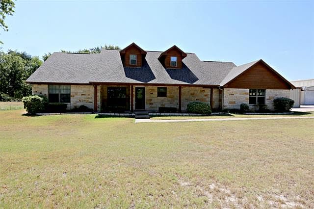 1st image of 3413 Green Meadows Dr