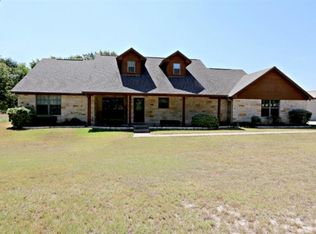 3413 Green Meadows Dr, Glen Rose, TX 76043