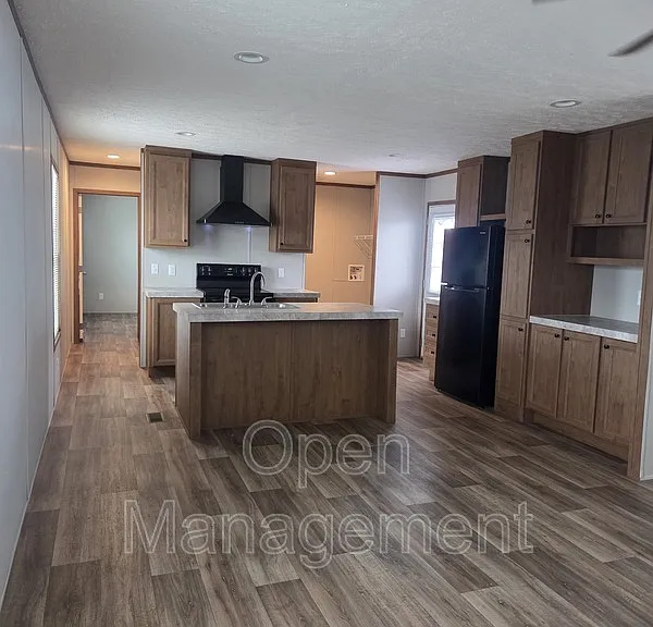 3300 Voight Blvd #422 — Photo 2