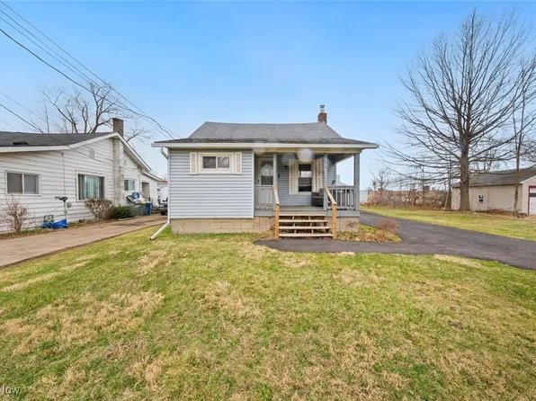 680 Sheffield Rd, Sheffield Lake, OH 44054