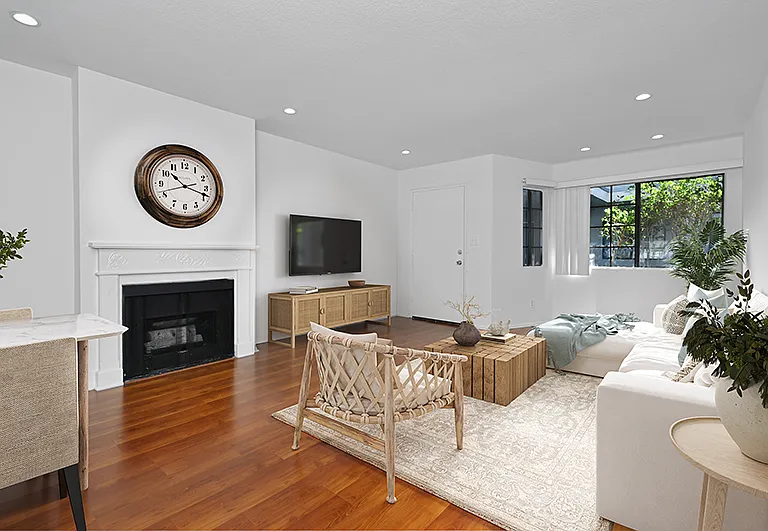 4235 Whitsett Ave #105 — Photo 7