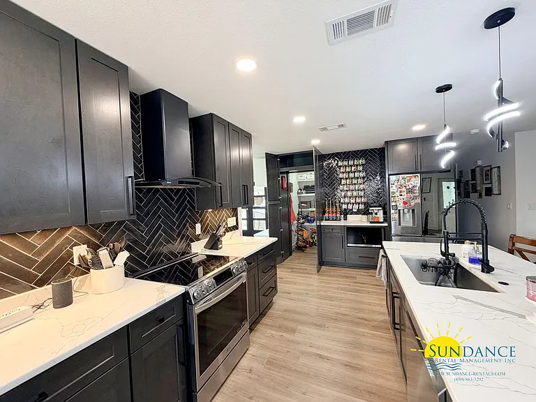 618 Country Club Ave — Photo 6