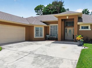 1018 SW HALEYBERRY Avenue, Port St Lucie, FL 34953