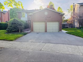 44 Barr Cres, Brampton, ON L6Z 3E5