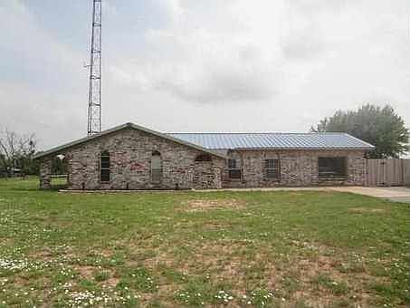 1st image of 745 County Road 1550