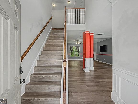 3rd image of 2611 Providence Ct #38