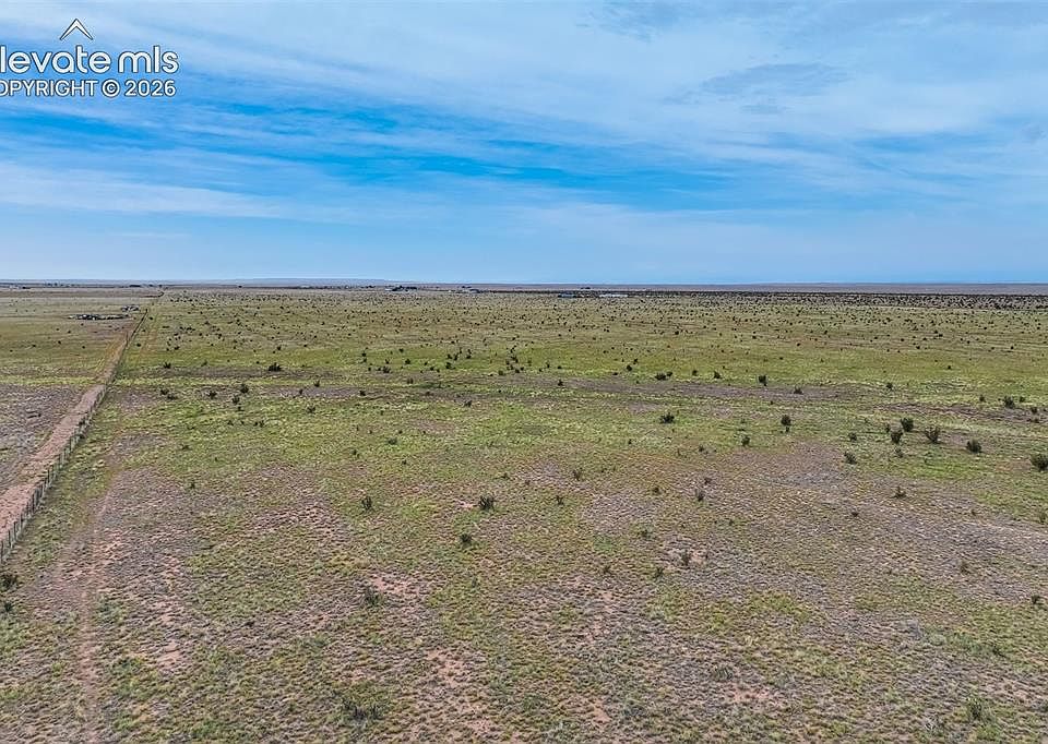 25th image of 15575 Degroot Rd