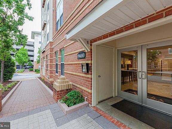 Front entry where the callbox is.