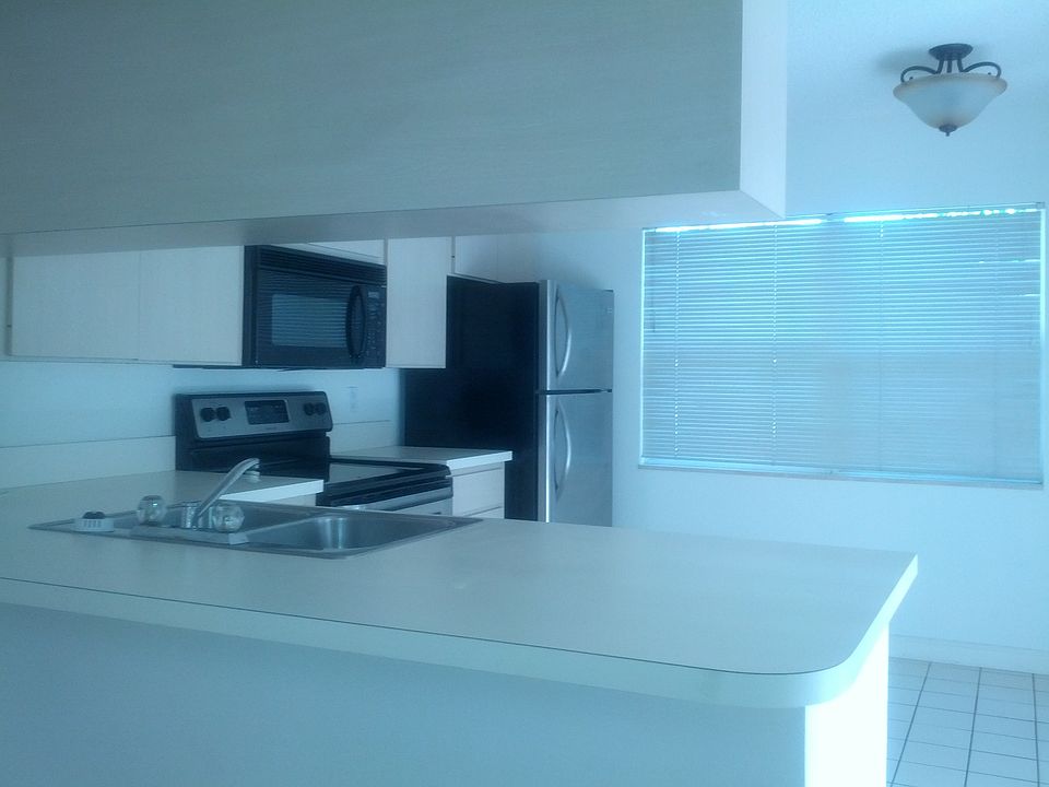 2nd image of 8128 Sedgewick Ct #28C