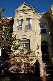 2nd image of 146 D St SE