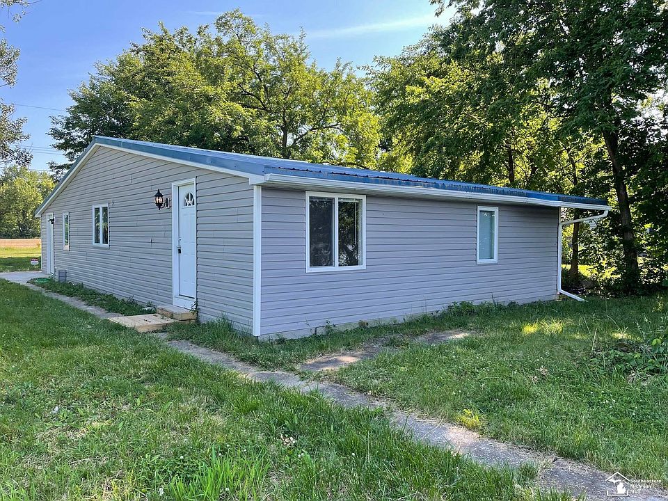 1st image of 2650 Gary Dr