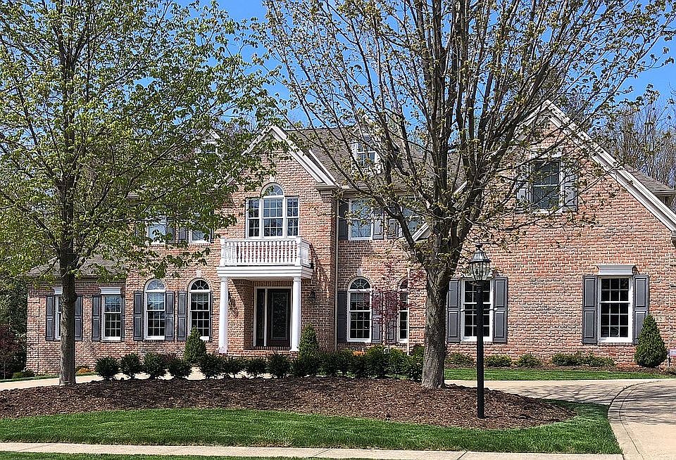 1st image of 8182 Chesterton Ln