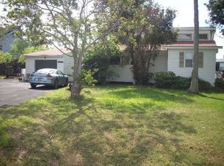 117 Redhead Rd, Rockport, TX 78382