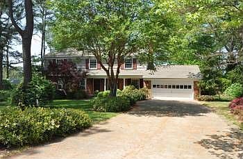 1st image of 2712 Sterling Point Dr