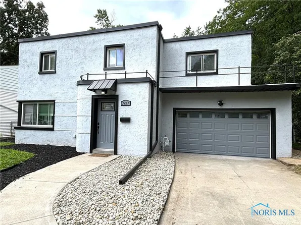 3427 Goddard Rd, Toledo, OH 43606