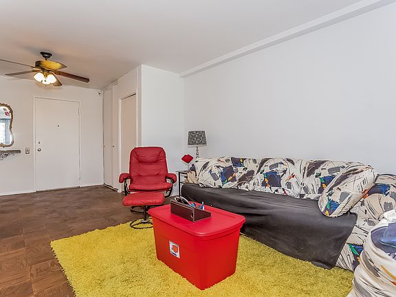 5th image of 300 Martine Ave APT 8L